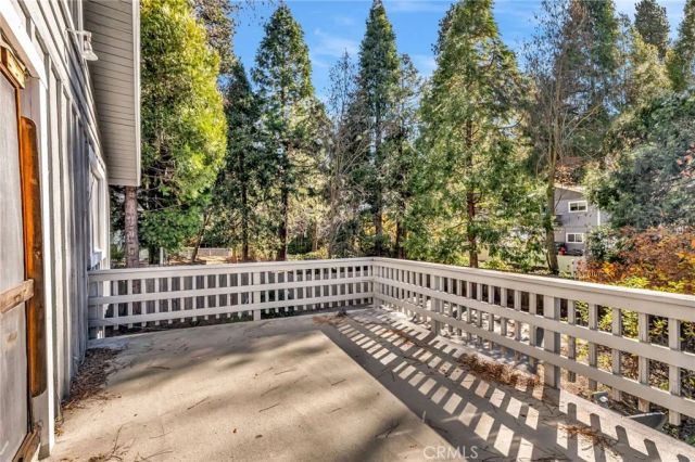 23023 Oak Lane, Crestline, CA 92325