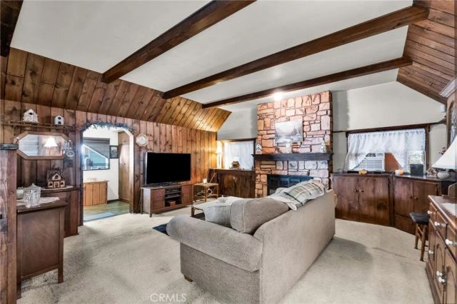 23023 Oak Lane, Crestline, CA 92325