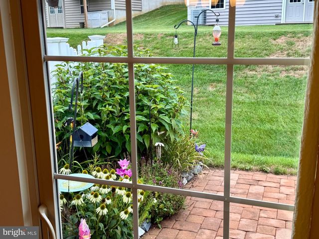 164 WAYPOINT, Lancaster, PA 17603