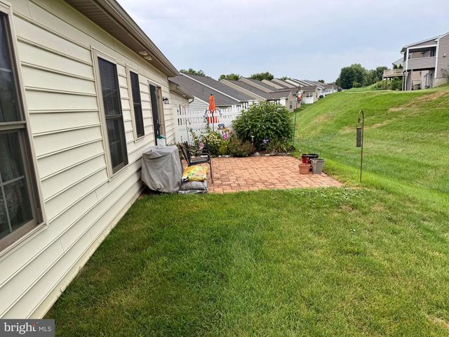 164 WAYPOINT, Lancaster, PA 17603