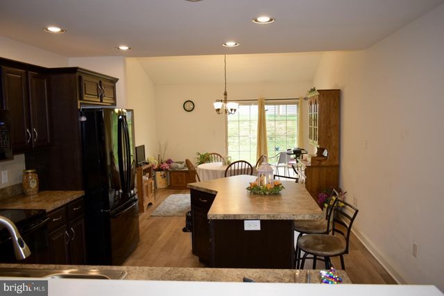 164 WAYPOINT, Lancaster, PA 17603