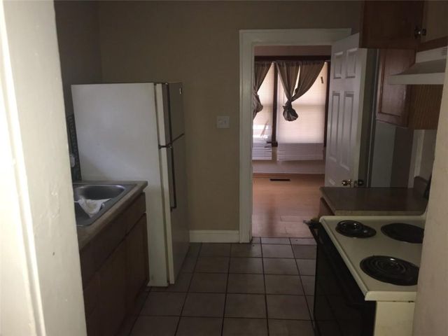 4676 E 37th Terrace, Kansas City, MO 64128