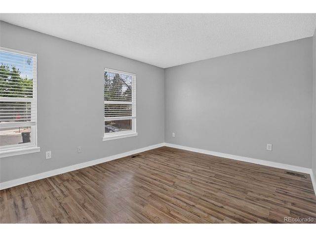 19743 E Oxford Dr, Aurora, CO 80013