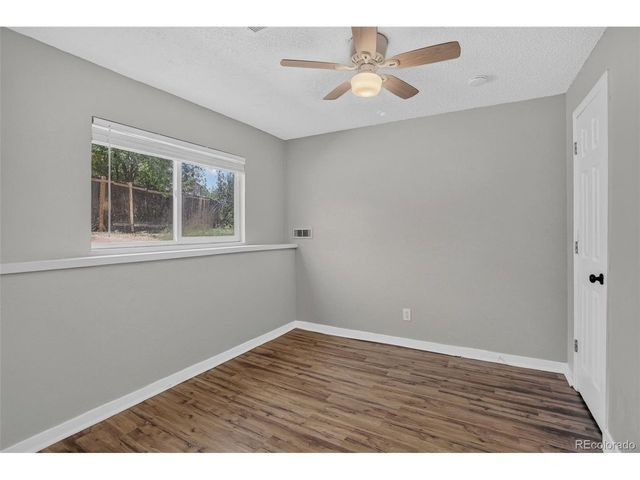 19743 E Oxford Dr, Aurora, CO 80013