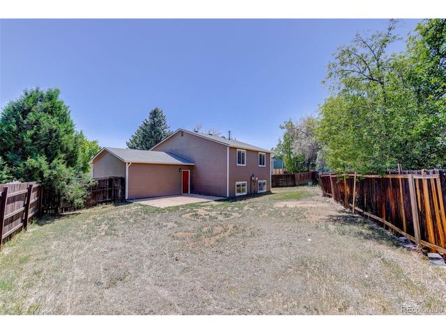 19743 E Oxford Dr, Aurora, CO 80013