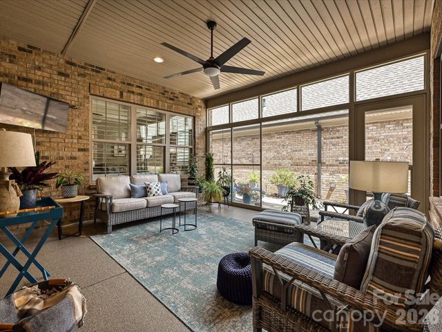 5008 Vita Way, Belmont, NC 28012