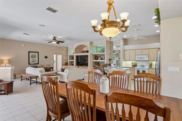 10120 SHORTLEAF COURT, Weeki Wachee, FL 34613
