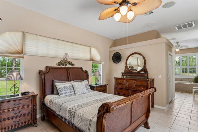 10120 SHORTLEAF COURT, Weeki Wachee, FL 34613