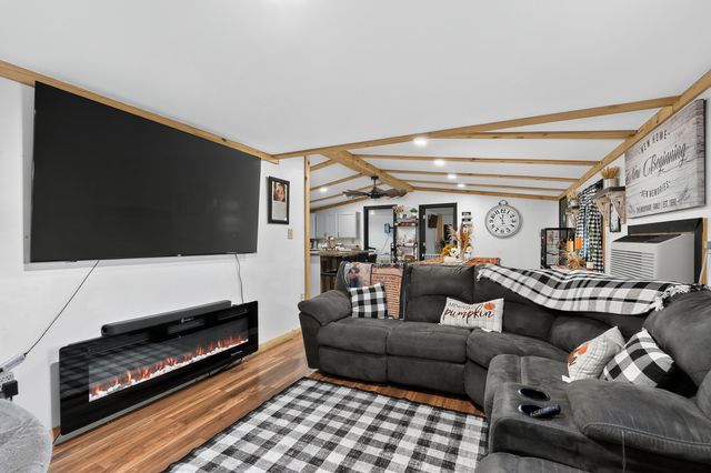 1375 Squiresville Road, Owenton, KY 40359