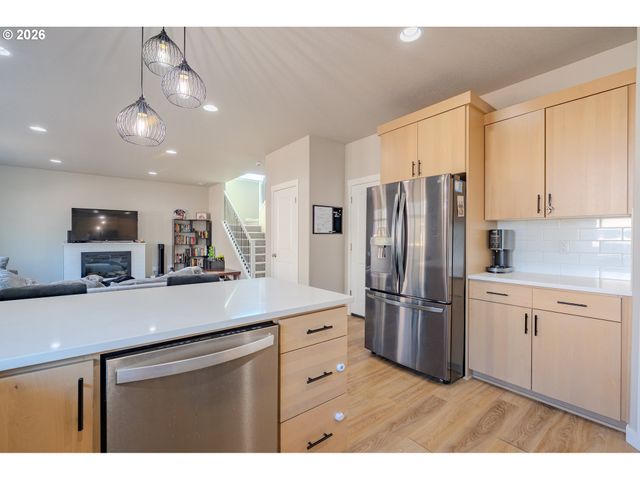 4931 Ne 23RD Ct, Vancouver, WA 98663