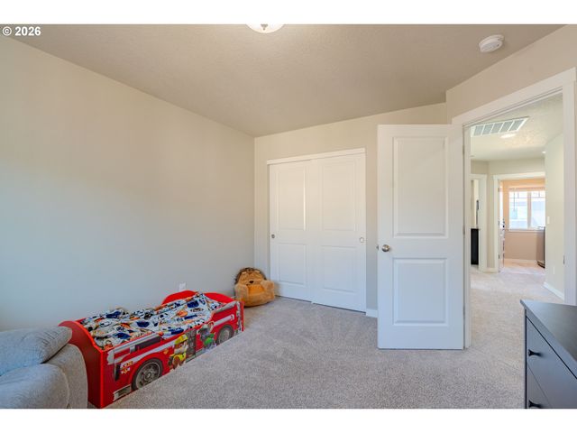 4931 Ne 23RD Ct, Vancouver, WA 98663