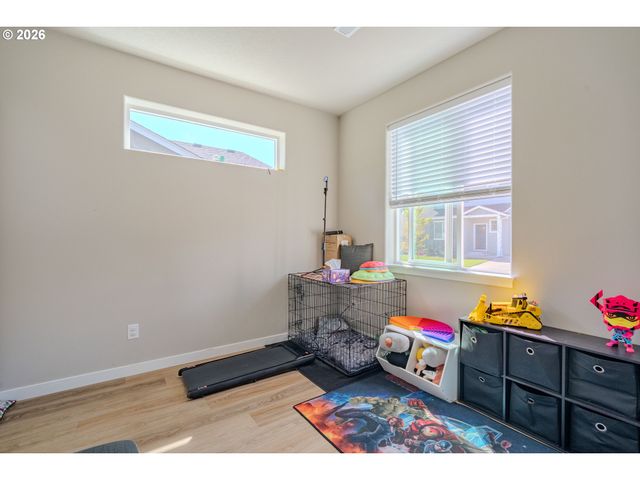 4931 Ne 23RD Ct, Vancouver, WA 98663