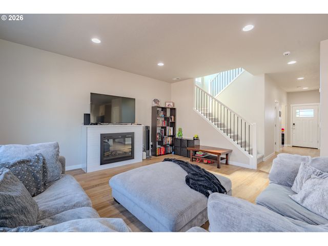 4931 Ne 23RD Ct, Vancouver, WA 98663