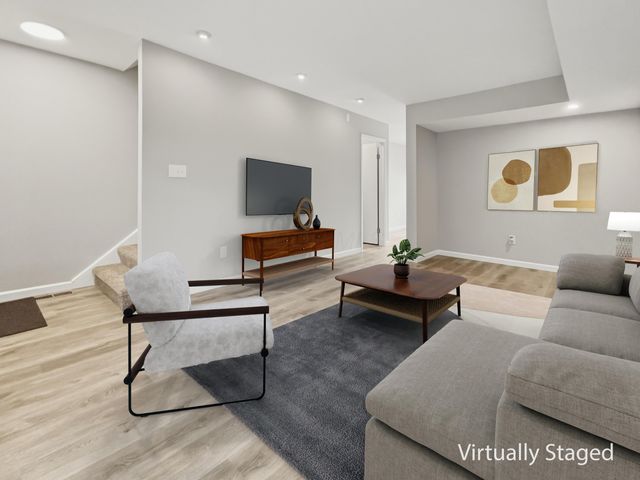 1046 Merrimar Circle N, I, Columbus, OH 43220