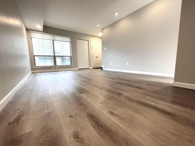 1046 Merrimar Circle N, I, Columbus, OH 43220