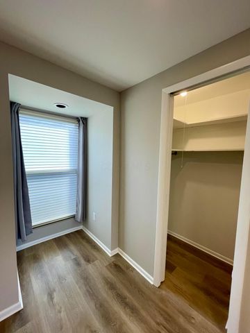 1046 Merrimar Circle N, I, Columbus, OH 43220