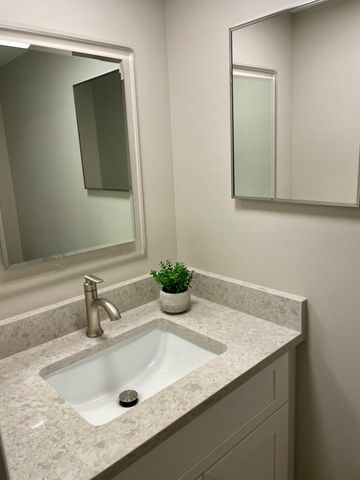 1046 Merrimar Circle N, I, Columbus, OH 43220