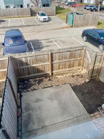 1046 Merrimar Circle N, I, Columbus, OH 43220