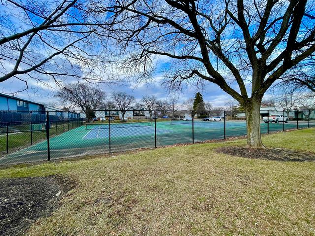 1046 Merrimar Circle N, I, Columbus, OH 43220