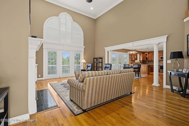 4009 Lake Ridge Way, Crestwood, KY 40014