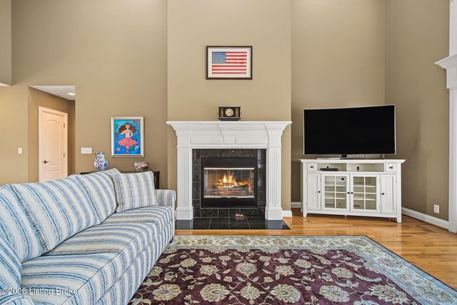 4009 Lake Ridge Way, Crestwood, KY 40014