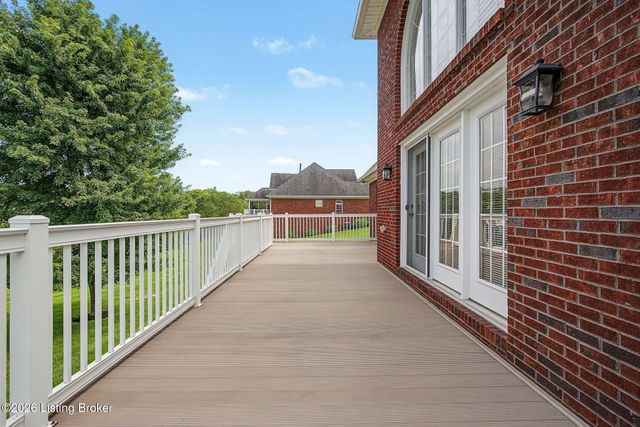 4009 Lake Ridge Way, Crestwood, KY 40014