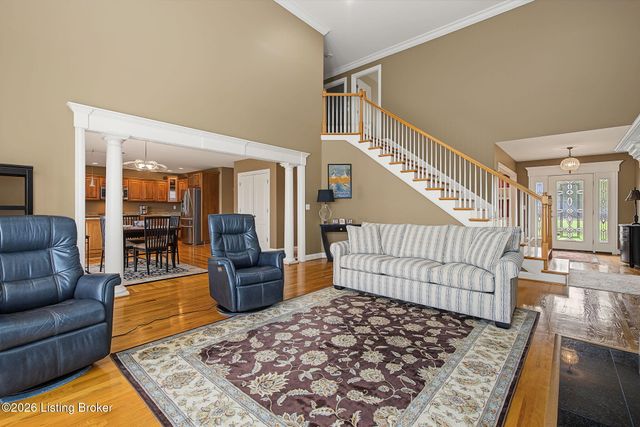 4009 Lake Ridge Way, Crestwood, KY 40014