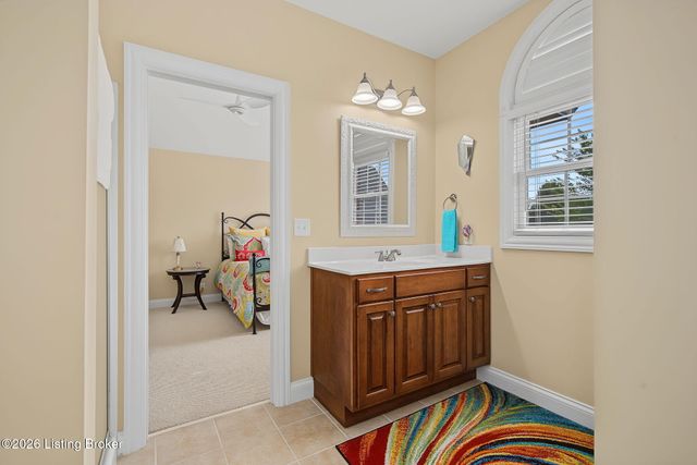 4009 Lake Ridge Way, Crestwood, KY 40014