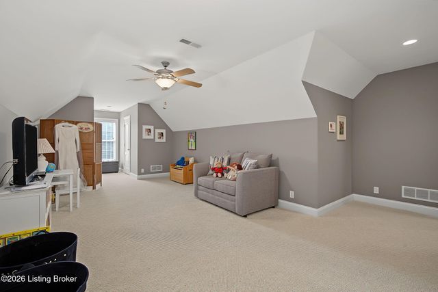 4009 Lake Ridge Way, Crestwood, KY 40014