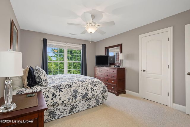 4009 Lake Ridge Way, Crestwood, KY 40014