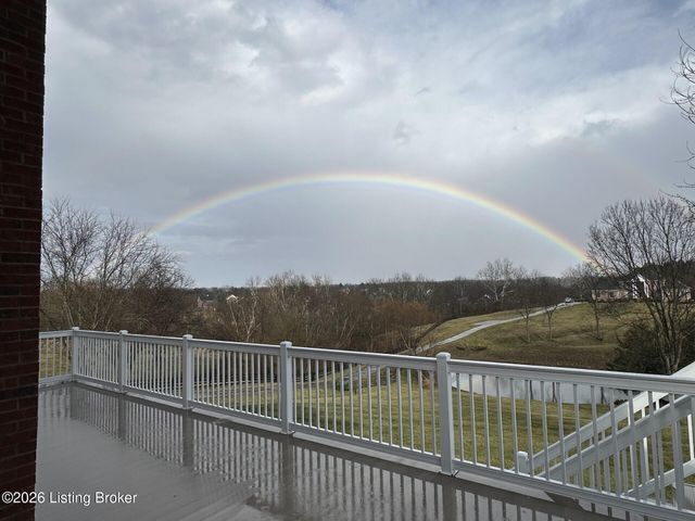 4009 Lake Ridge Way, Crestwood, KY 40014