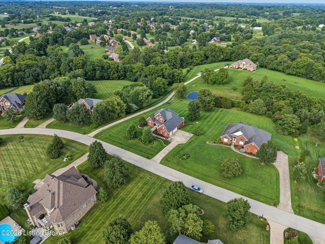 4009 Lake Ridge Way, Crestwood, KY 40014