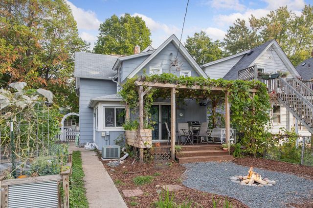 834 Watson Avenue, Saint Paul, MN 55102