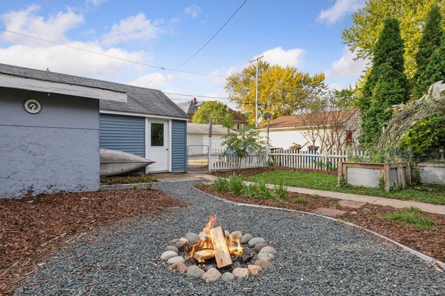 834 Watson Avenue, Saint Paul, MN 55102