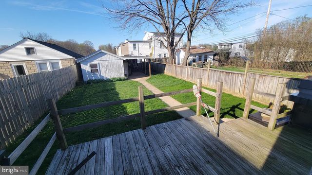 1747 TEMPLE AVE, Lancaster, PA 17603