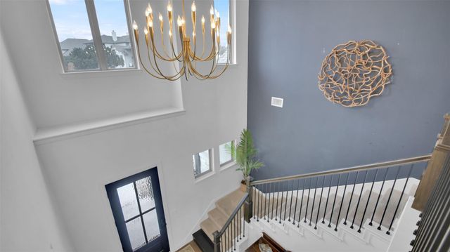 19504 Serenity LN, Lago Vista, TX 78645