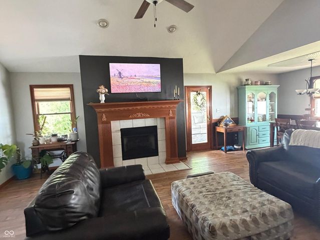 3136 E County Road 100 N, Danville, IN 46122