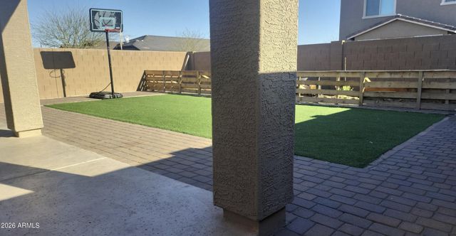 9207 W SELLS Drive, Phoenix, AZ 85037
