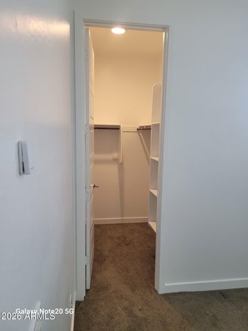 9207 W SELLS Drive, Phoenix, AZ 85037
