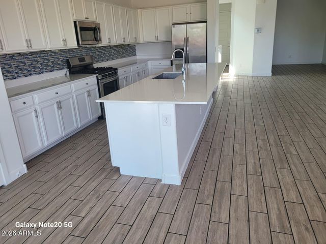 9207 W SELLS Drive, Phoenix, AZ 85037