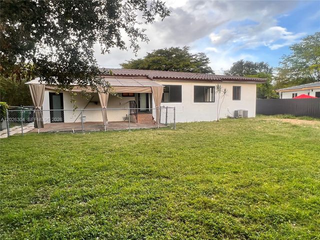 3240 SW 57th Ave 0, Miami, FL 33155