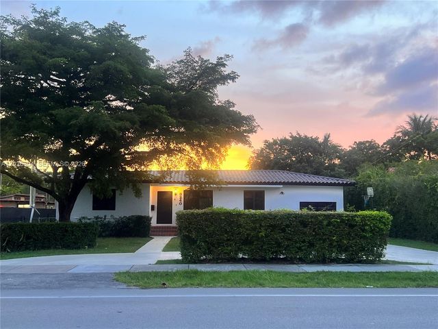 3240 SW 57th Ave 0, Miami, FL 33155