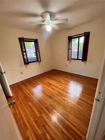 3240 SW 57th Ave 0, Miami, FL 33155