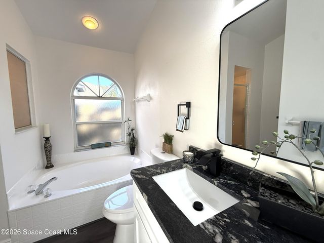 2924 Pebble Creek Street, Melbourne, FL 32935