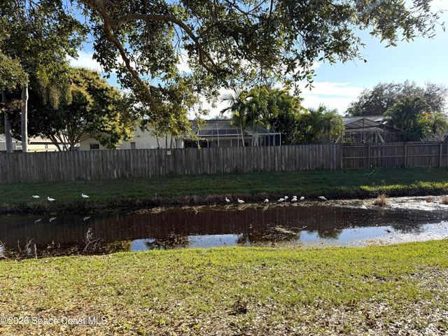 2924 Pebble Creek Street, Melbourne, FL 32935