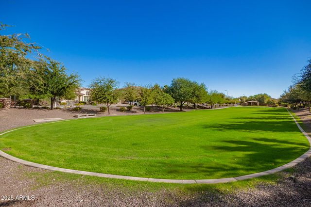1672 S SUNSET Drive, Chandler, AZ 85286