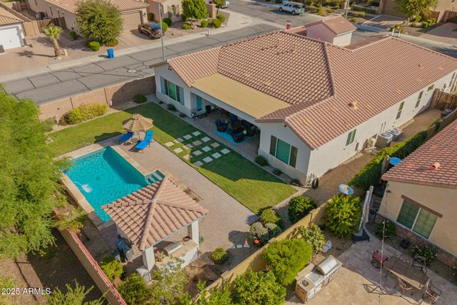 1672 S SUNSET Drive, Chandler, AZ 85286