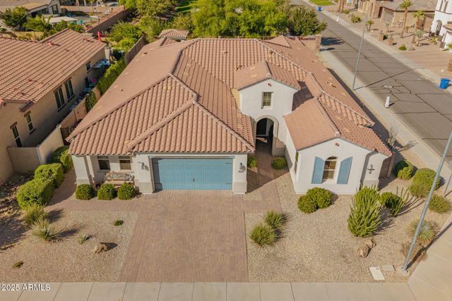 1672 S SUNSET Drive, Chandler, AZ 85286