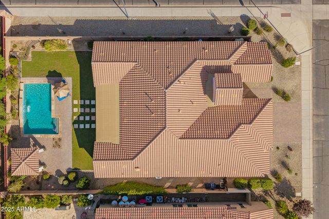 1672 S SUNSET Drive, Chandler, AZ 85286