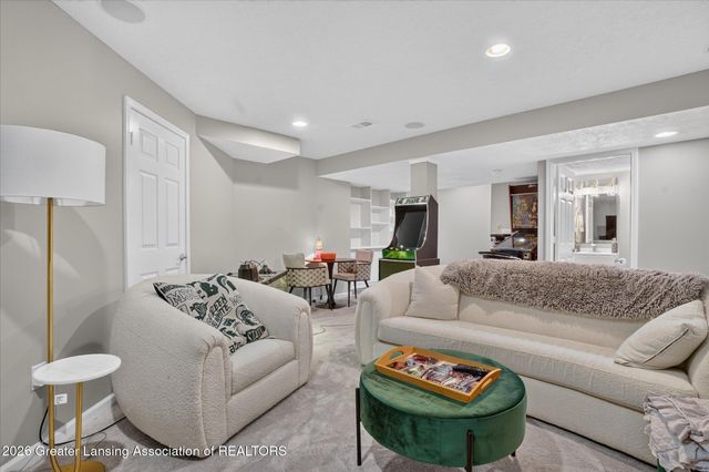 15927 Pastoral Path, East Lansing, MI 48823